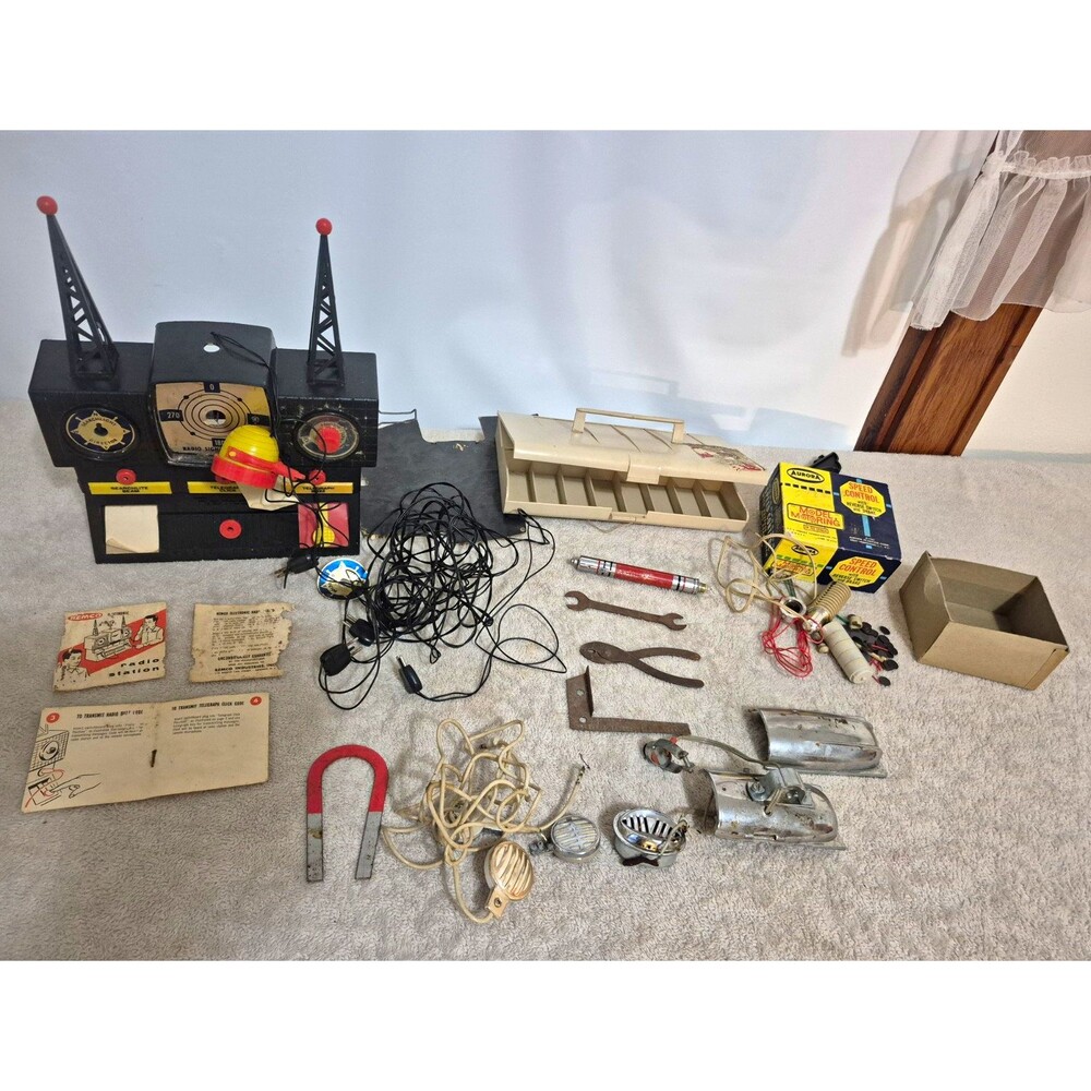 Vintage Remco Electronic Radio Station Toy + Aurora Model Motoring Parts Lot